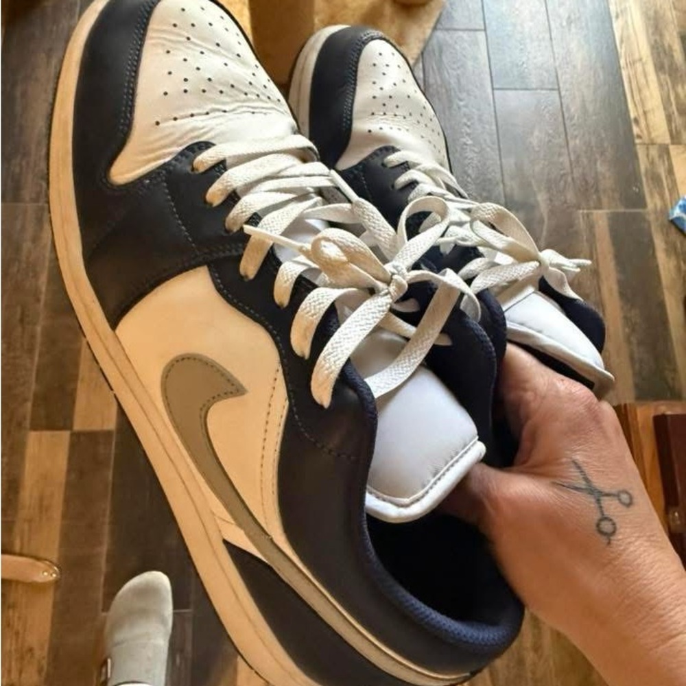 Men's White and Black Low-Top Sneakers with Gray Swoosh
